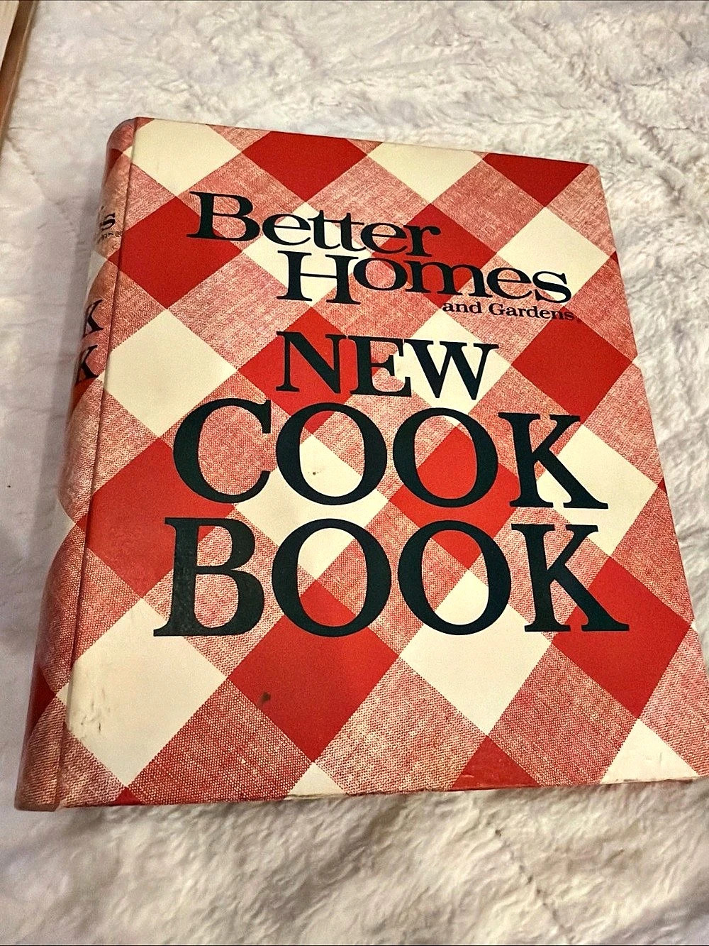 Better Homes and Gardens New Cook Book Red & Cream Gingham